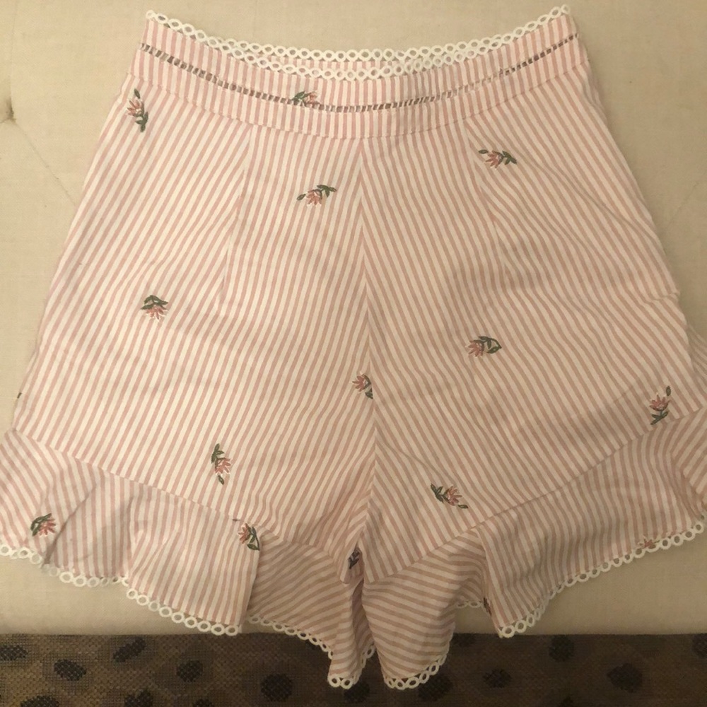 J. O. A. Frilly shorts